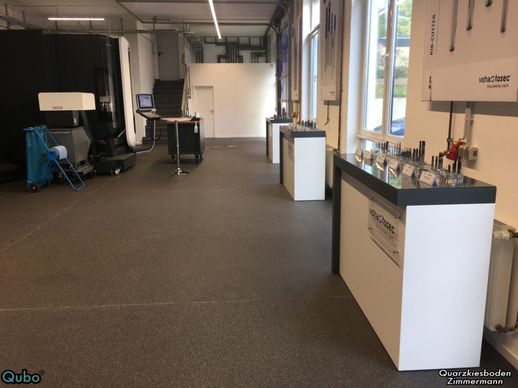 Produktion und Ausstellung mit Steinteppich